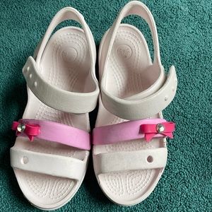Little Girls Croc Sandals. Gently used. Size 13.
